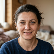 Raluca M. (mamă a 3 copii, 44 ani)